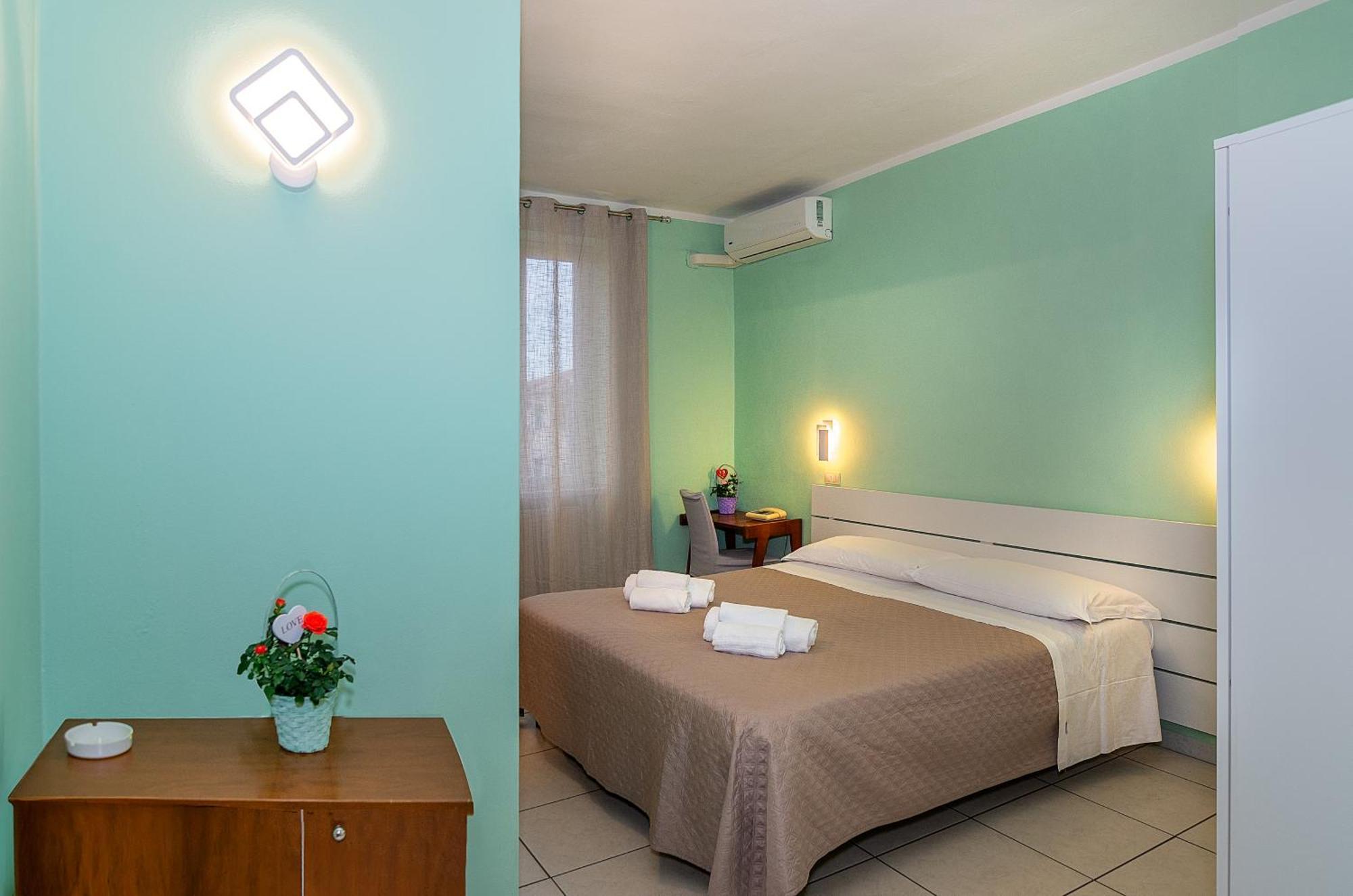 Hotel Villa Benvenuti Viareggio Luaran gambar
