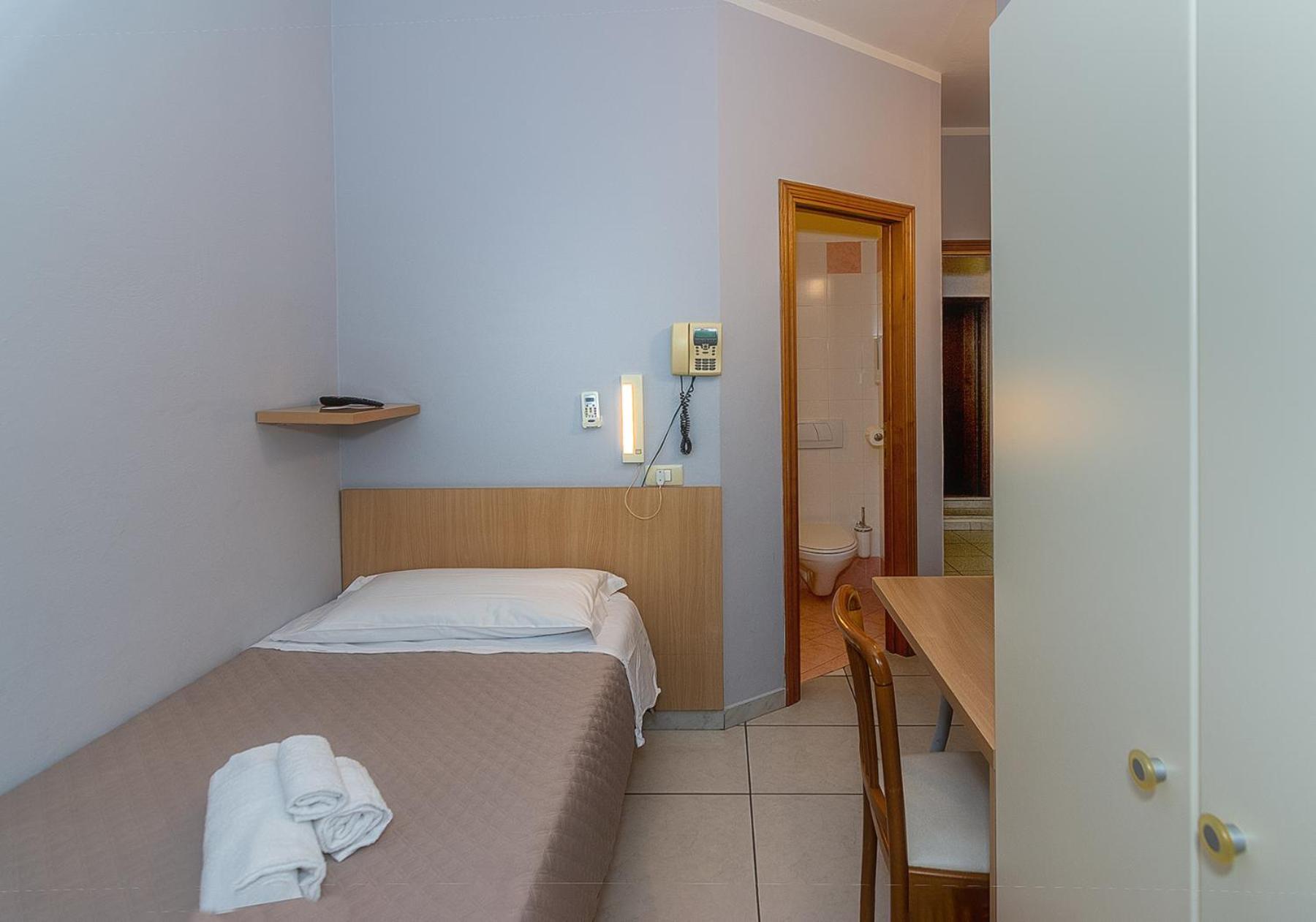 Hotel Villa Benvenuti Viareggio Luaran gambar