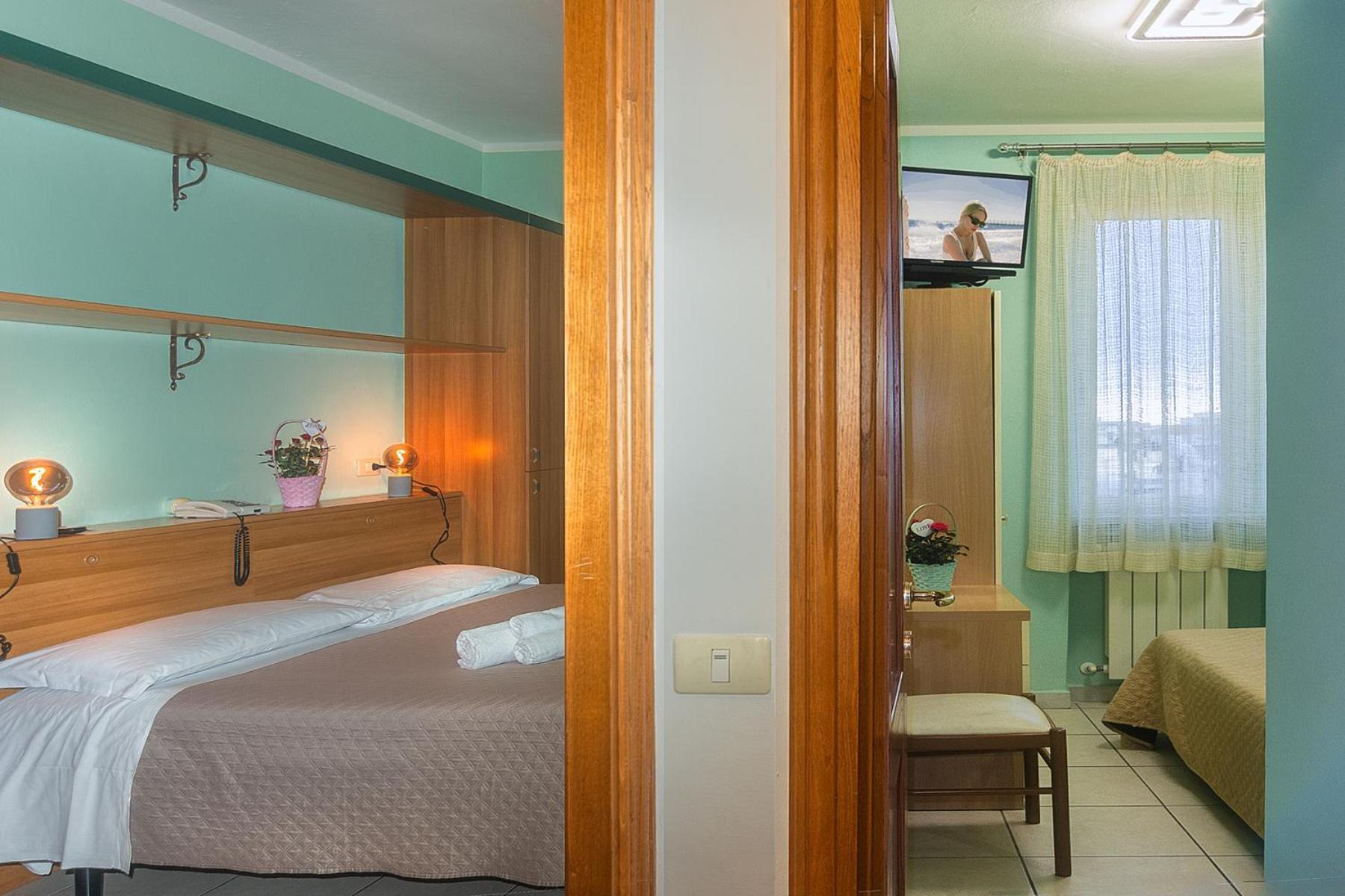 Hotel Villa Benvenuti Viareggio Luaran gambar
