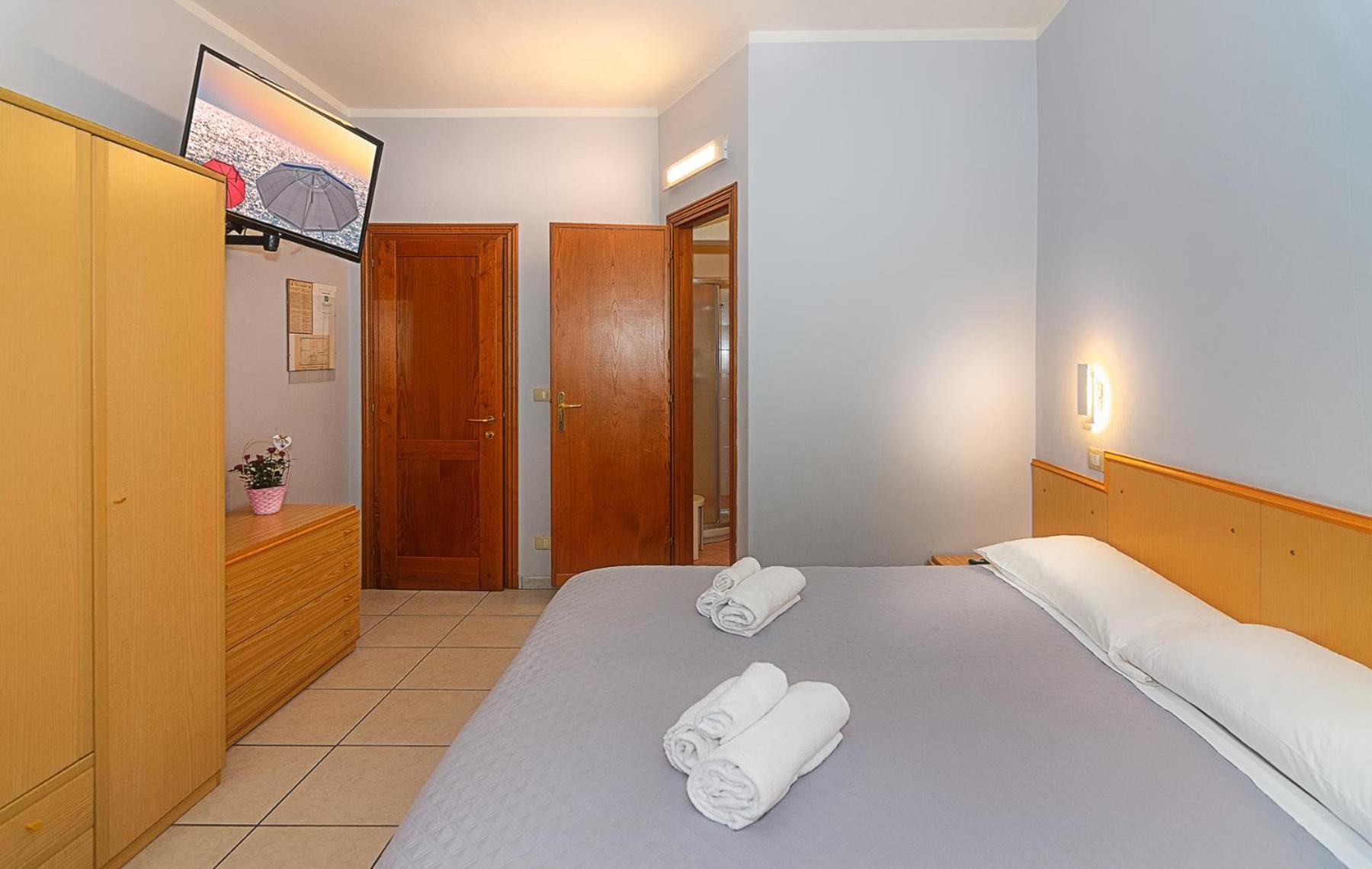 Hotel Villa Benvenuti Viareggio Luaran gambar